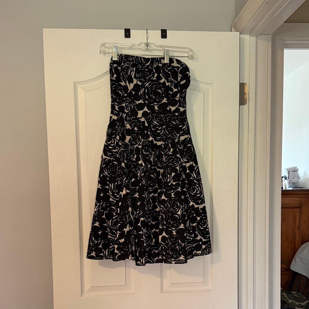 Elegant Black and White Floral Dress